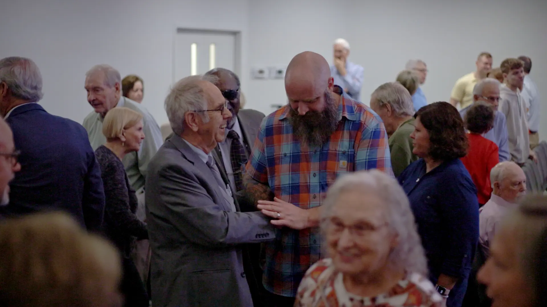 Members of East Cobb Church of Christ gathered together in prayer