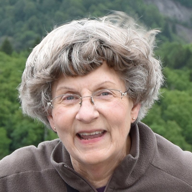 Lois Rhodes